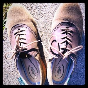 Eastland oxford Cecily loafers size 8 with laces